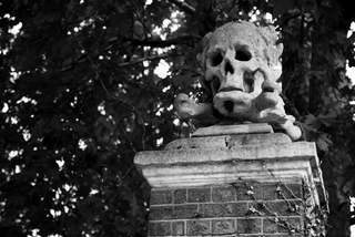 Deptford Green, St. Nicholas Church, Skull, Landscape