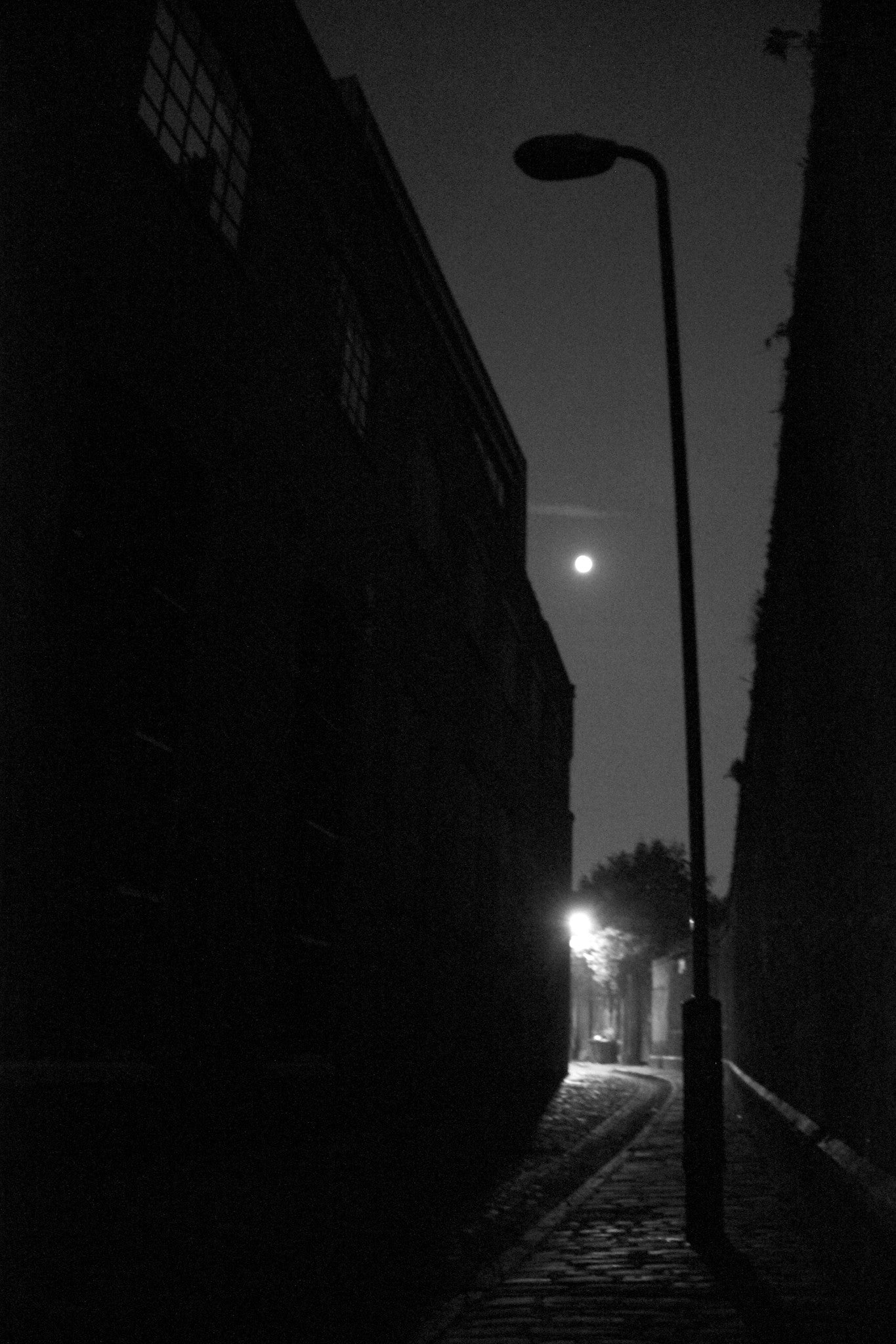 Deptford by Moonlight, Watergate Street