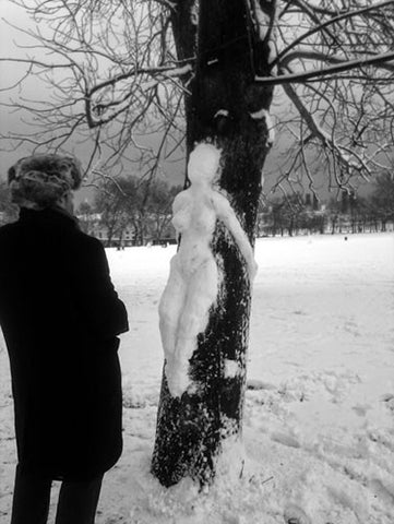 Geenwich Park - Snow Lady